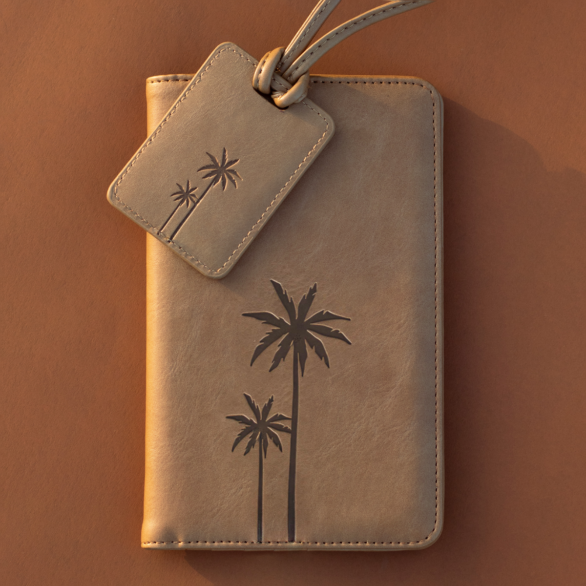 Coconut Palms Travel Wallet