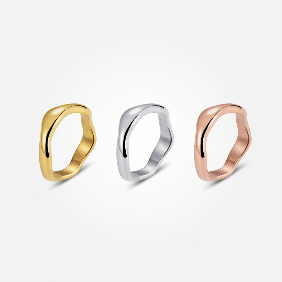 Waves Ring